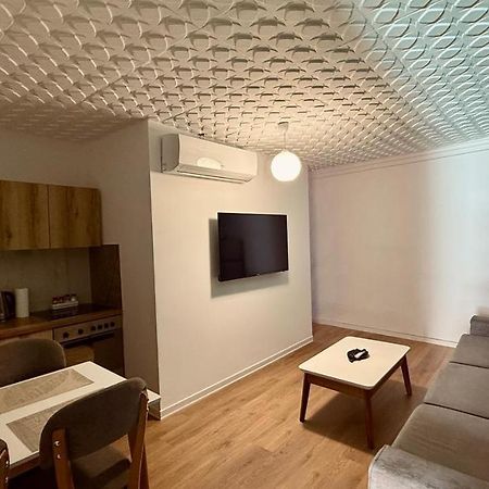 Host Elios Tirana Apartment Exterior photo